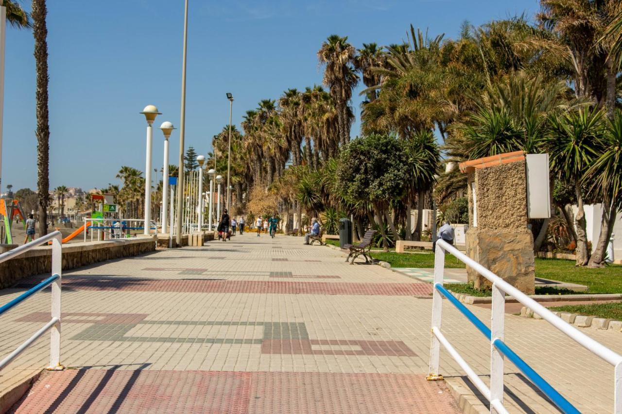 Apto. Barbacana. Tranquilidad En Costa Del Sol Caleta de Vélez Eksteriør billede